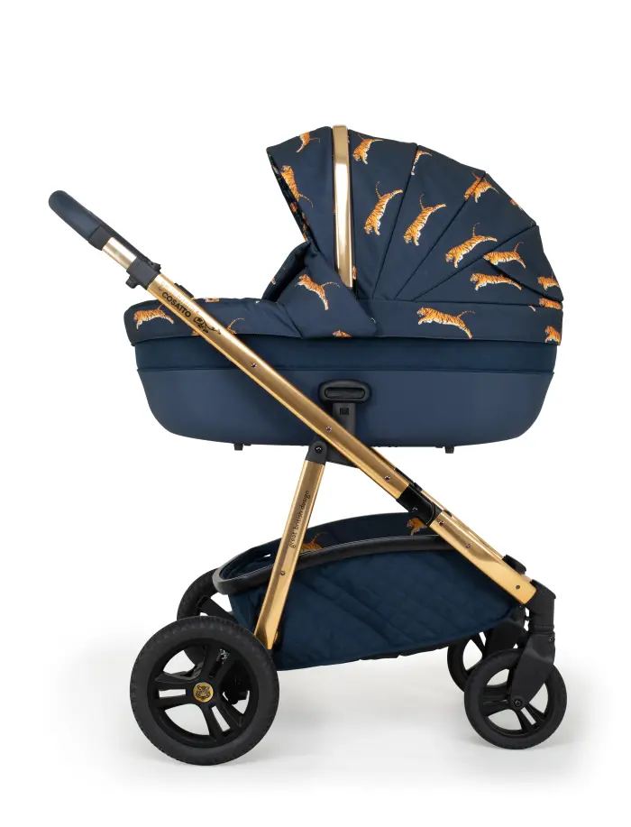 Cosatto Wow Continental Pram and Accessories Bundle Paloma Faith On The Prowl