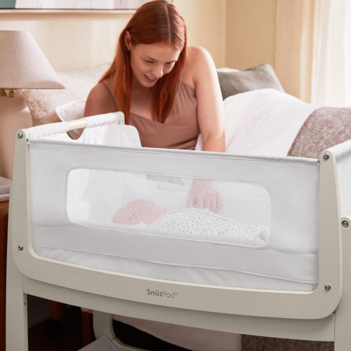 SnuzPod 4 Bedside Crib -Barley