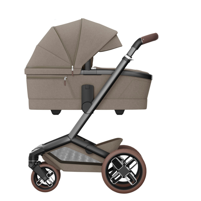 Maxi Cosi FAME Pushchair Twillic Truffle (with Brown Wheels)