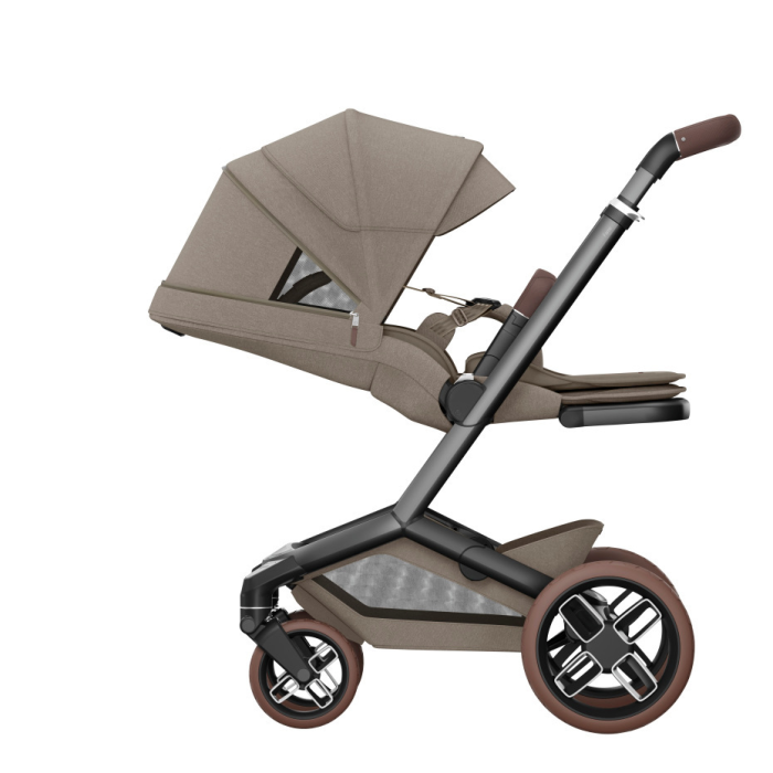 Maxi Cosi FAME Pushchair Twillic Truffle (with Brown Wheels)