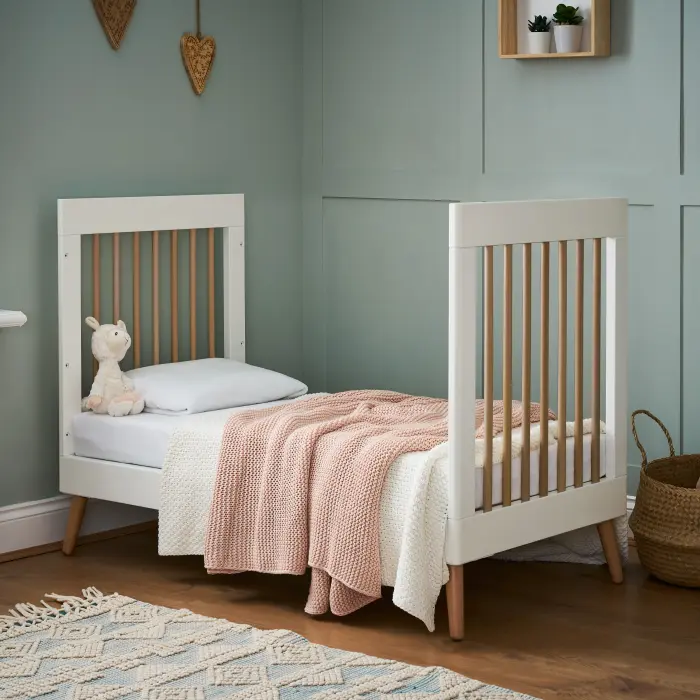 Obaby Maya Mini 3 Piece Room Set - White With Natural