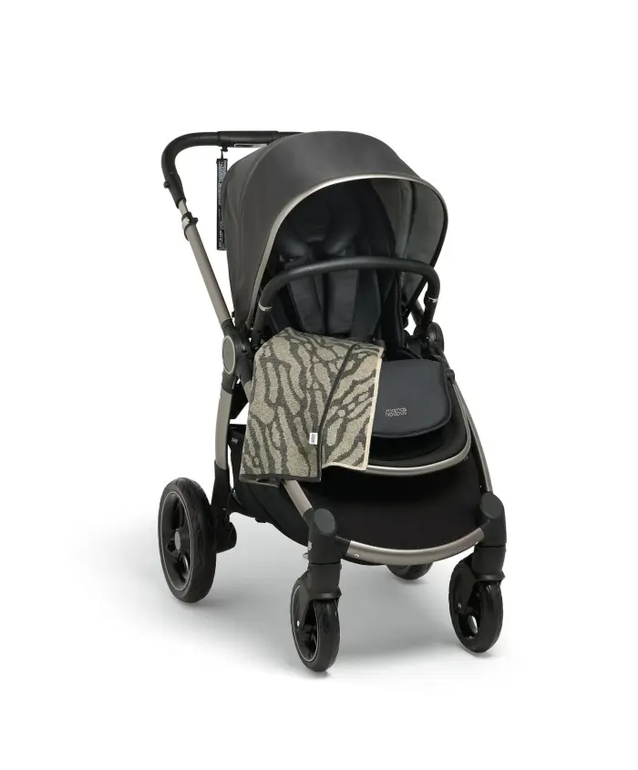 Ocarro Pushchair Essential Bundle (7 Pieces) – Graphite