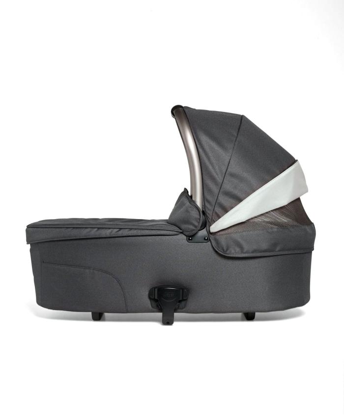 Ocarro Pushchair Essential Bundle (7 Pieces) – Graphite