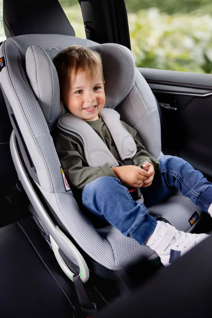 BeSafe Stretch Extended Rear Facing Car Seat- Black Cab