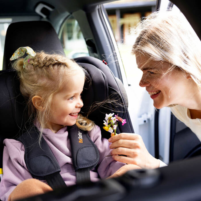 Besafe Beyond Car Seat- Black Soft Breeze