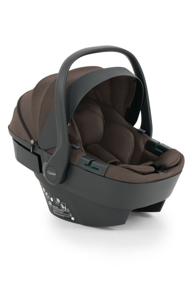 BabyStyle Oyster 4 Essential Bundle Chocolate Velvet