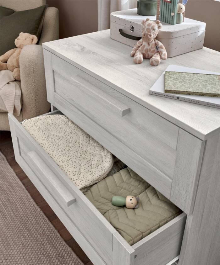 Mamas & Papas Atlas 2 Piece Cotbed Set with Dresser Changer - Nimbus White