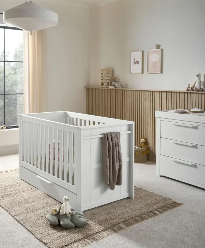 Mamas & Papas Franklin 2 Piece Cotbed Set with Dresser Changer - White Wash