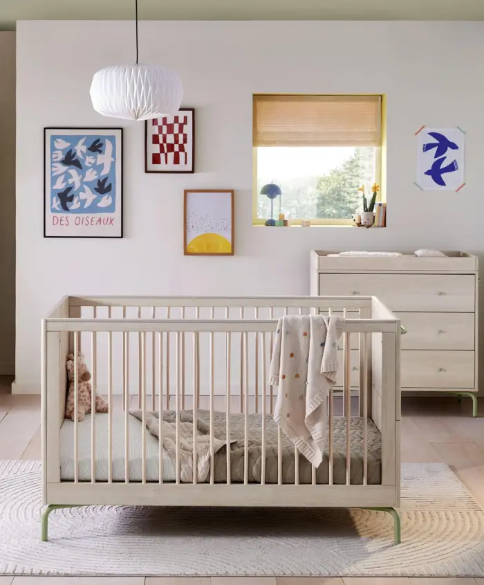 Mamas & Papas Kinlay 2 Piece Cotbed Set with Dresser Changer – Moss Green