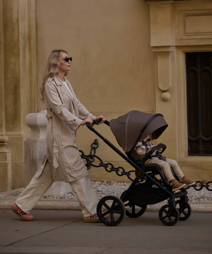 Venicci Upline 2 Pram- Brownie
