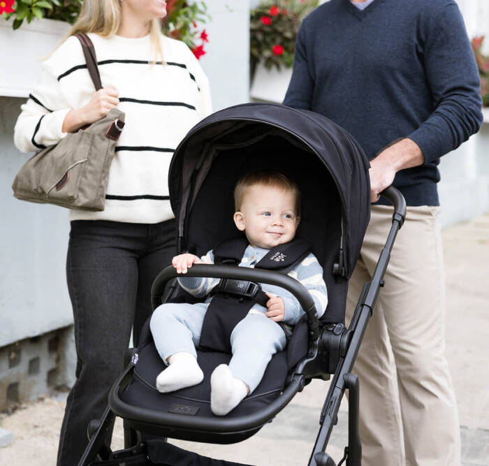 Joie Versiti Single-to-Double Pushchair- Eclipse