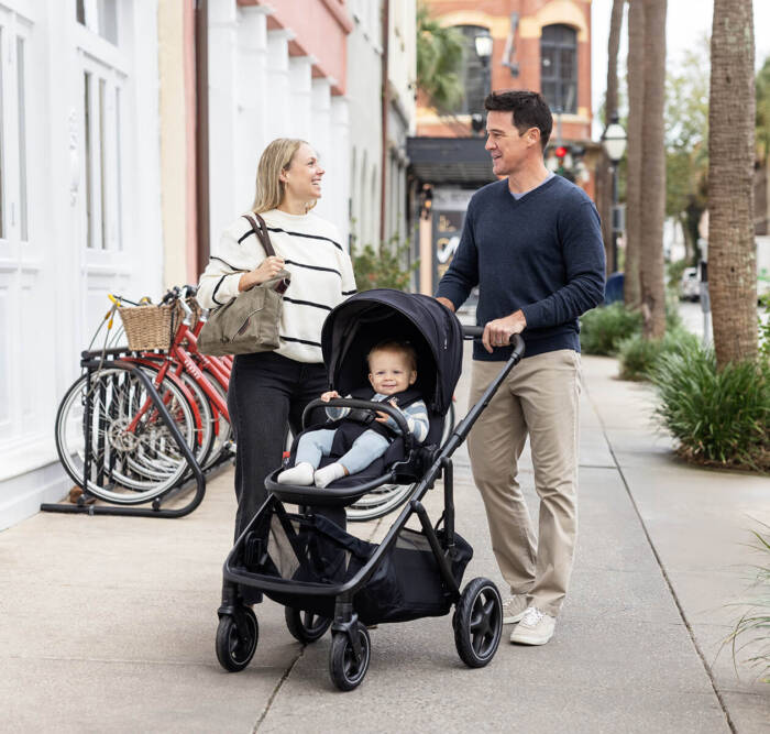 Joie Versiti Single-to-Double Pushchair- Eclipse