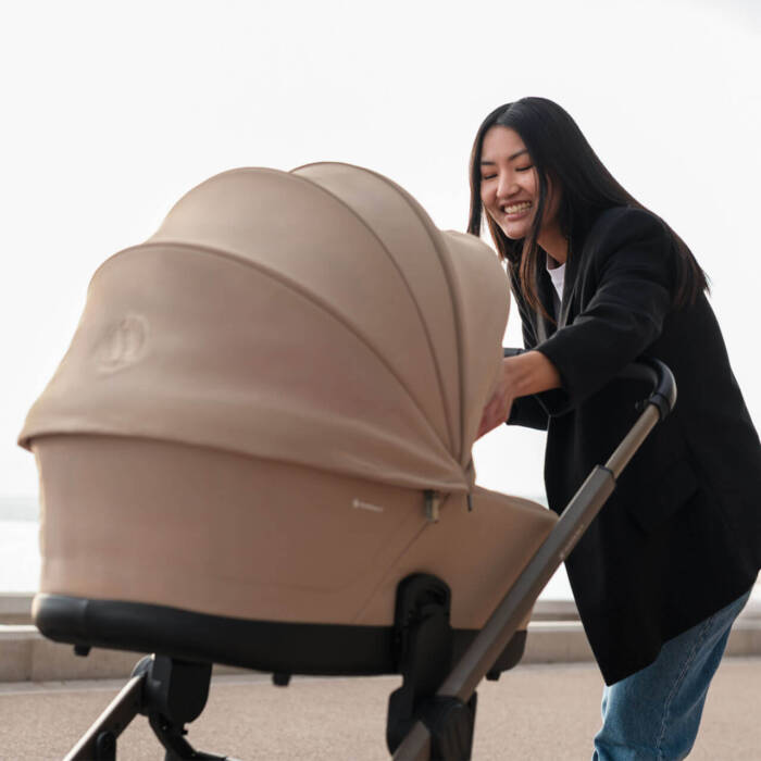 Avionaut Sirius 3-in-1 Travel System with Cosmo Smart & IQ Orbit Base - Beige 17