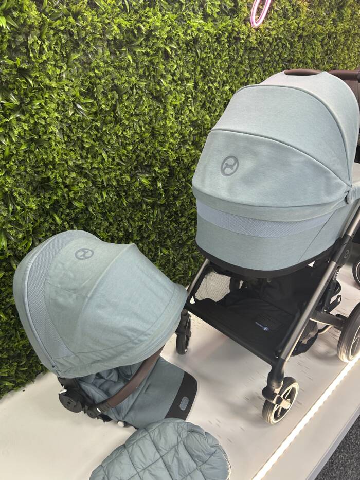 Ex Display CYBEX Balios S Lux Essential Pushchair Bundle
