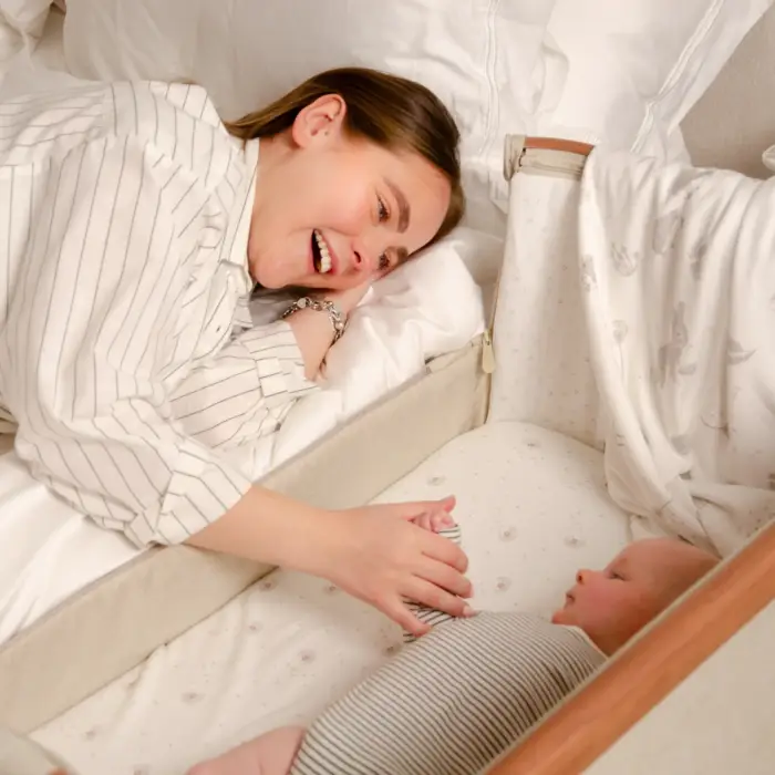 Tutti Bambini CoZee Air Bedside Crib - Scandinavian Walnut/Ecru