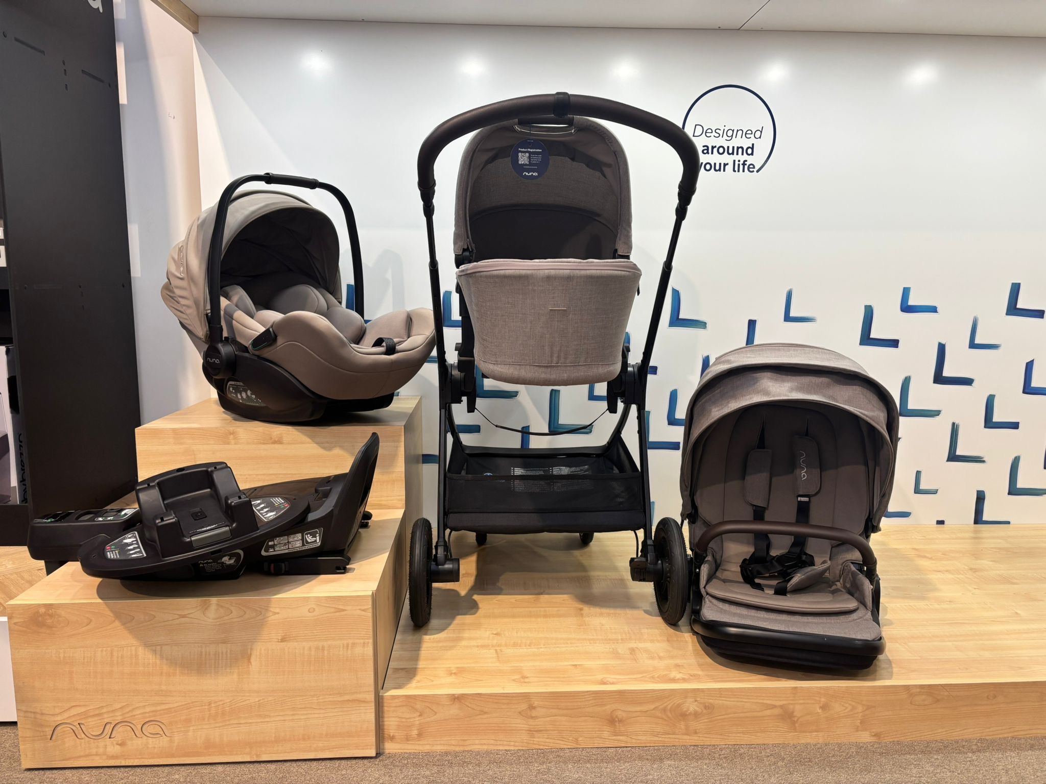 Ex Display Nuna Triv Next Arra Flex Travel System – Cedar