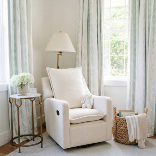 Bebe & Beyond Nestler Recliner Nursing Chair – Off White Boucle