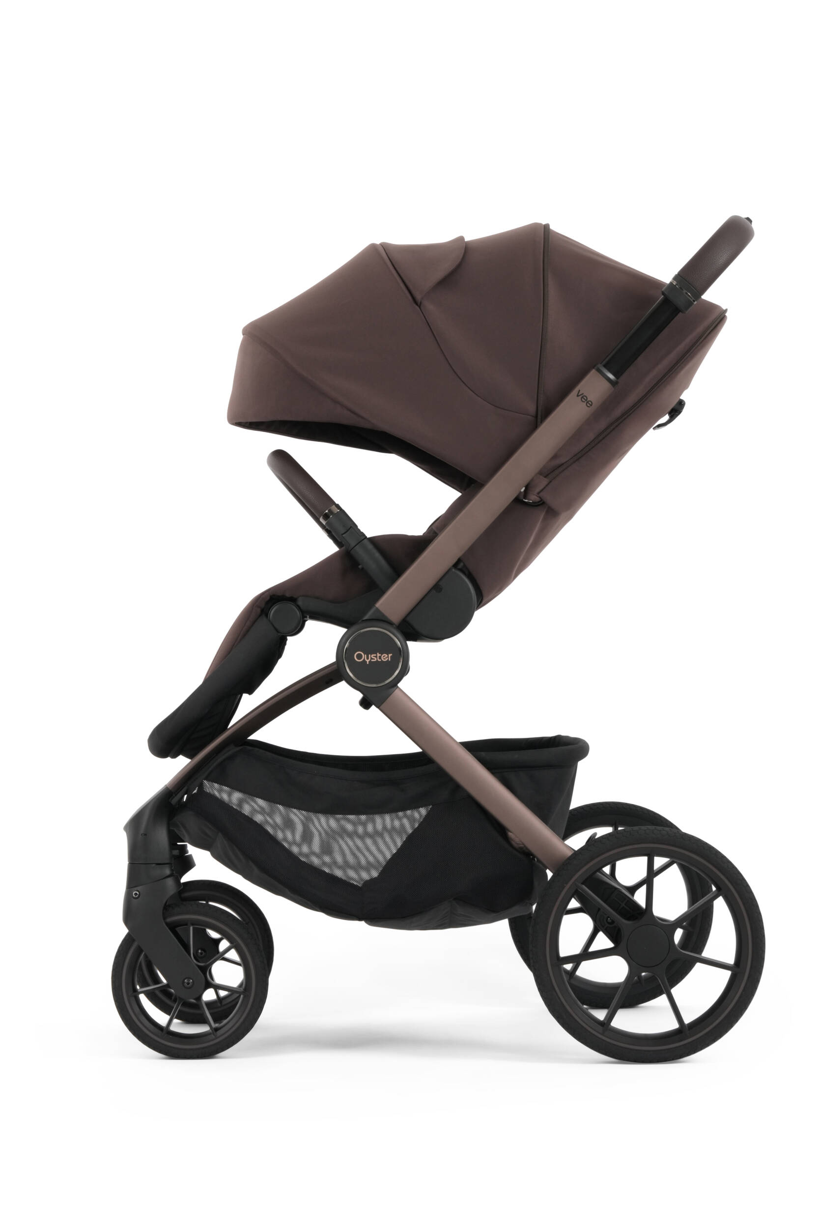 Oyster Vee Pram Bundle - Chocolate