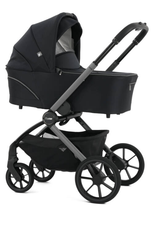 Oyster Vee Pram Bundle - Liquorice