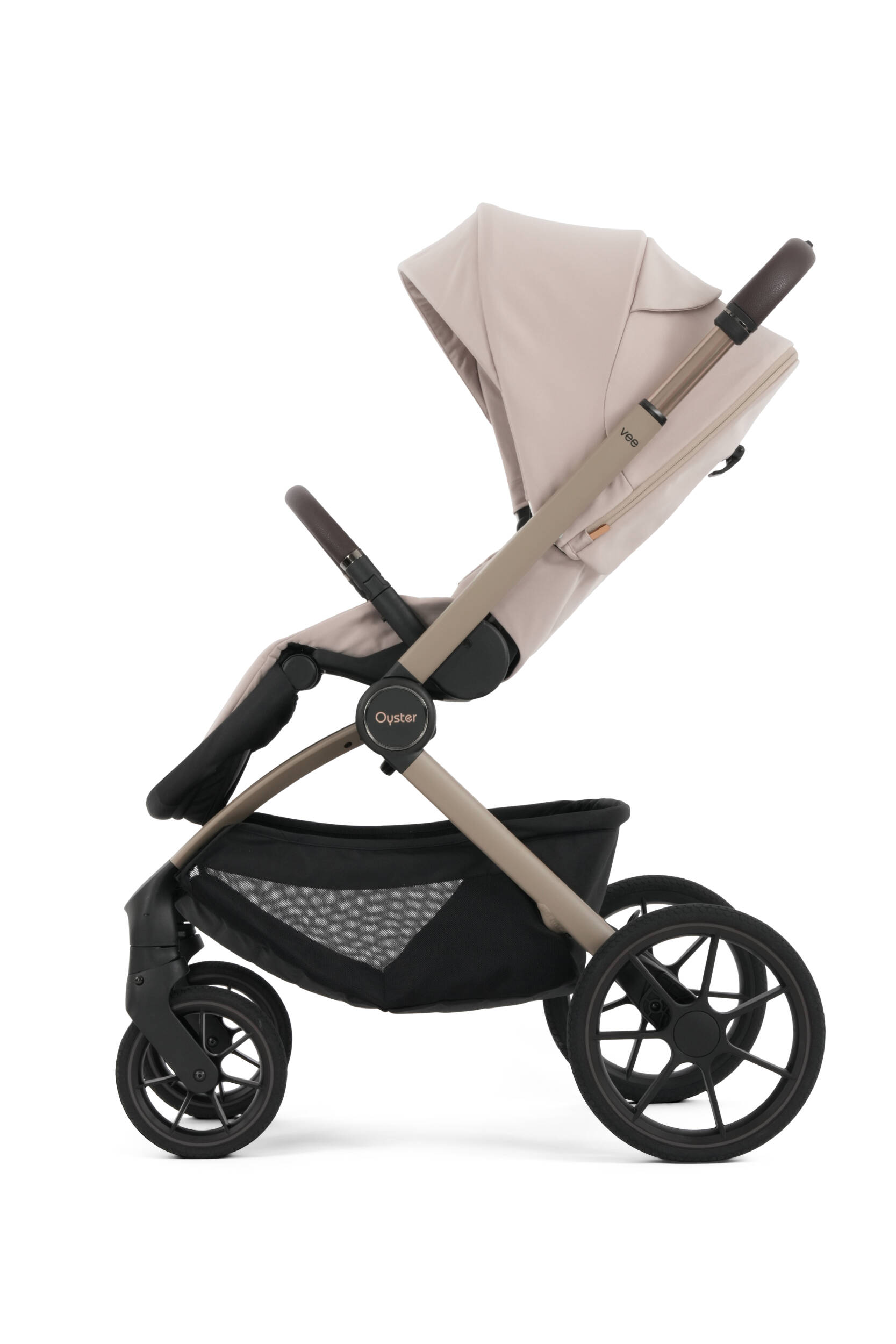Oyster Vee Pram Bundle - Vanilla