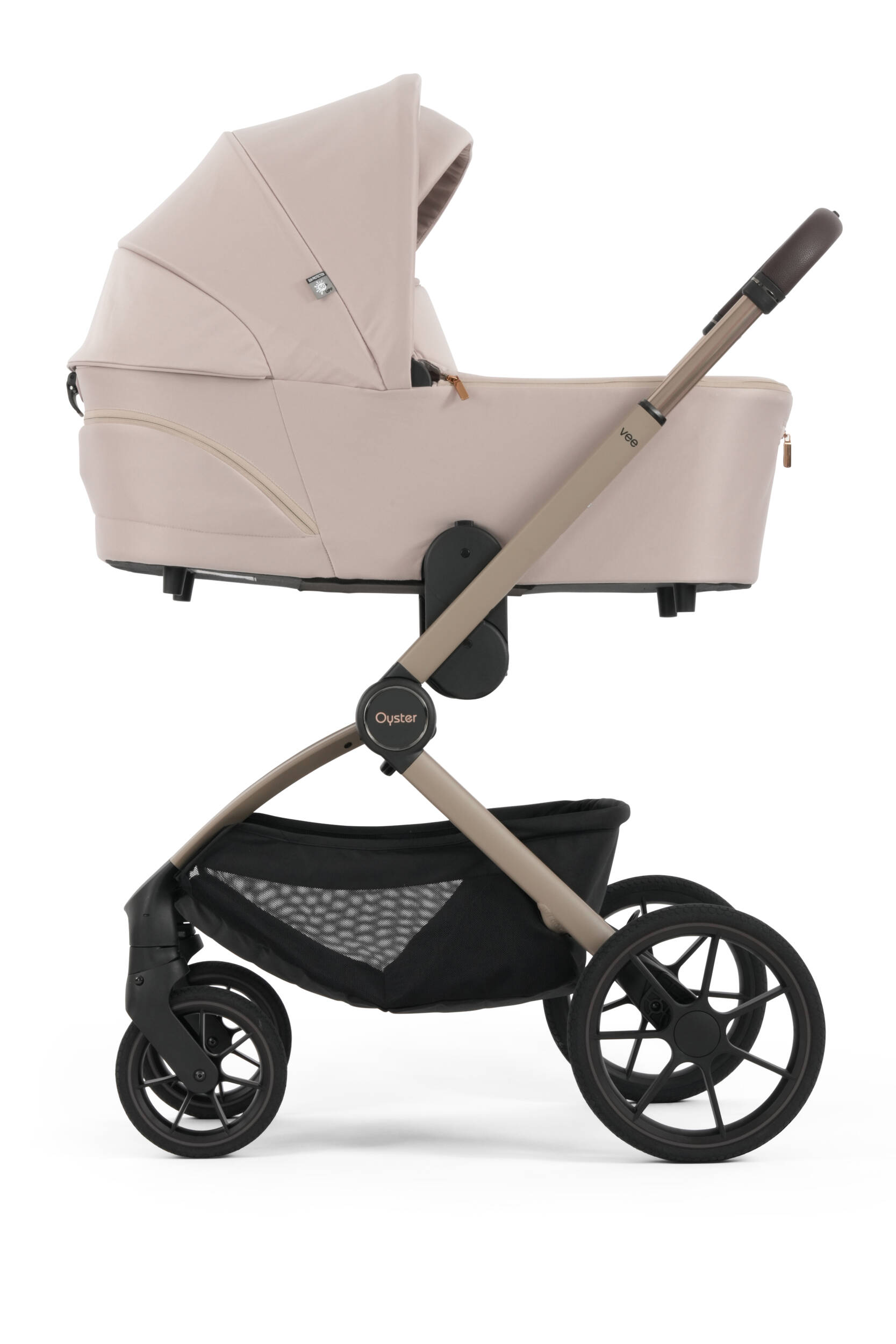 Oyster Vee Pram Bundle - Vanilla
