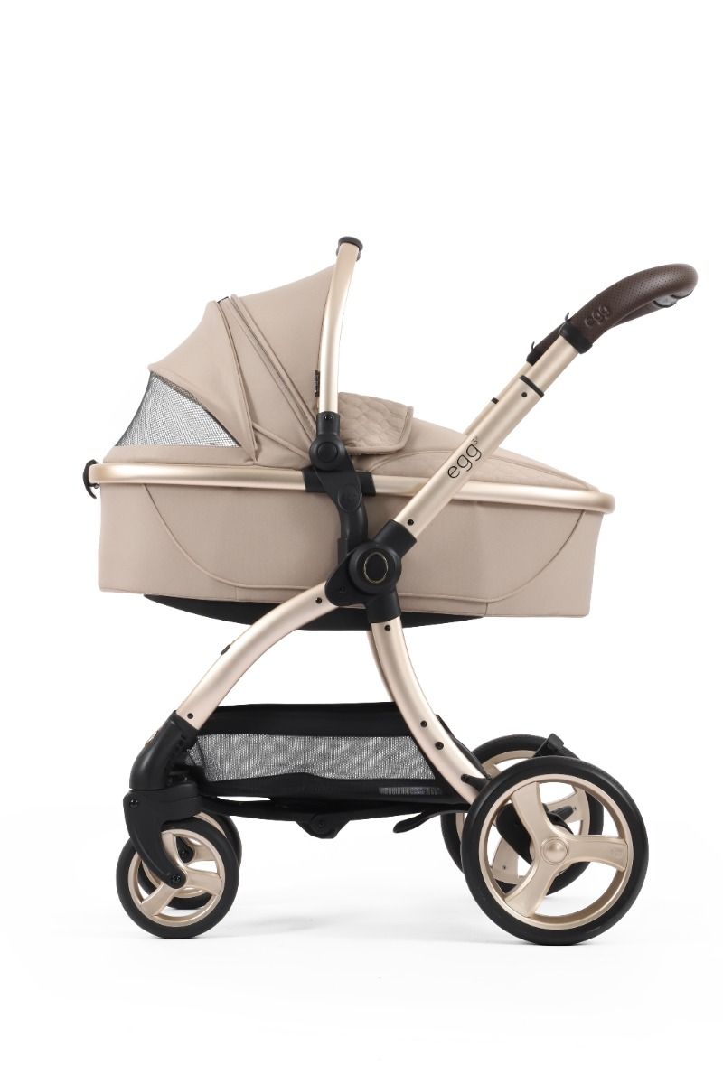 Egg3 Luxury Pushchair with Shell 360 Spin Car Seat and Base Bundle - Feather