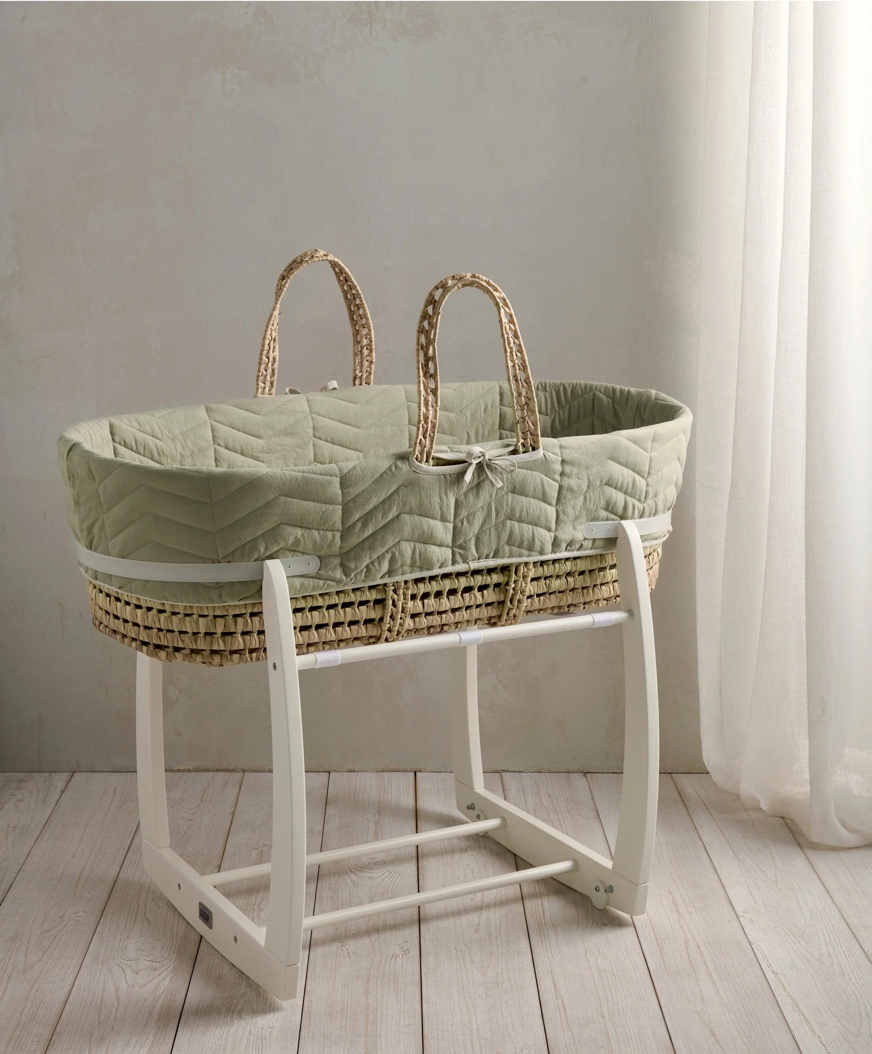 Mamas & Papas Moses Basket - Sage