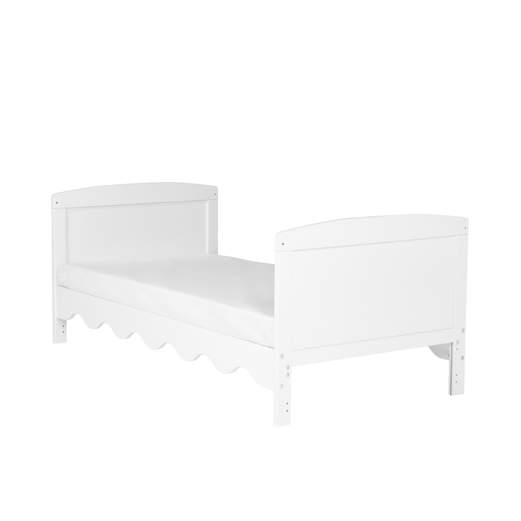 Bebe & Beyond Dancer Cot Bed - White