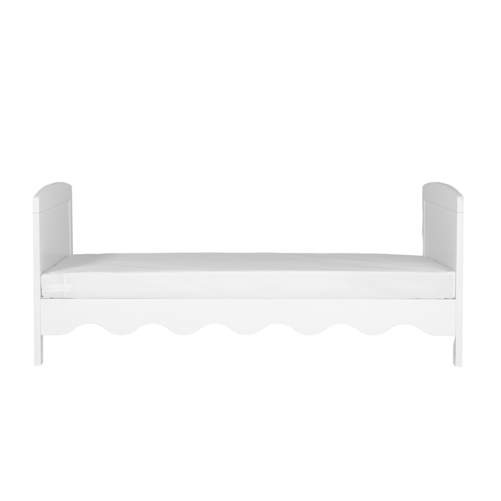 Bebe & Beyond Dancer Cot Bed - White