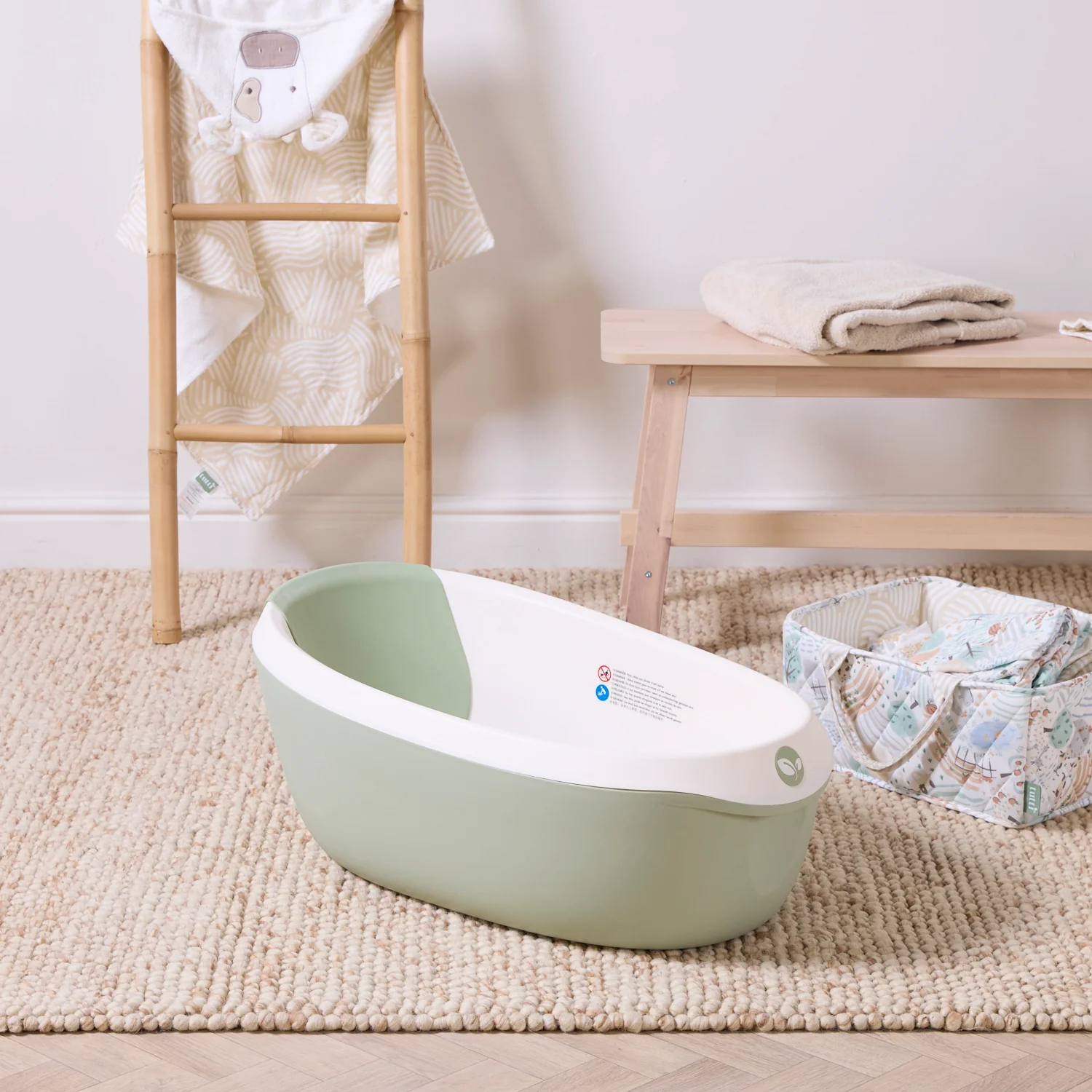 Tutti Bambini Nati Complete Baby Bath System- Aloe