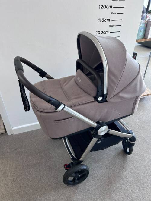 Ex Display Mamas & Papas Vardo Essential Pushchair Bundle - Heritage