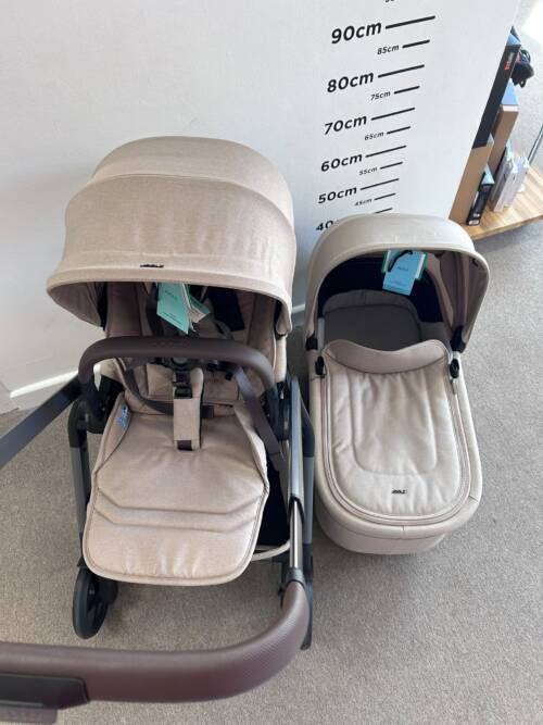 Ex Display Joolz Hub2 + Carrycot 6 Piece Bundle -Sandy Taupe