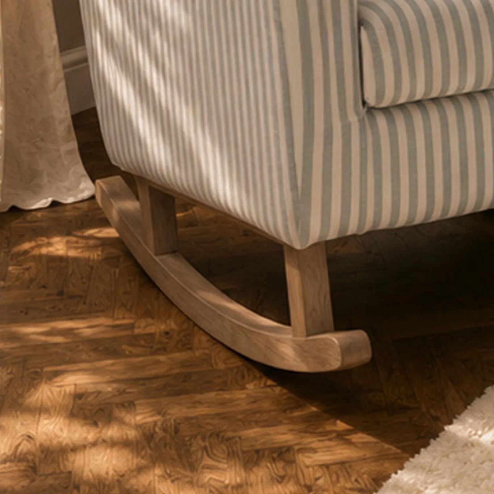 CuddleCo Etta Nursing Chair - Sea Salt Stripe